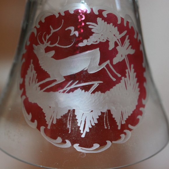 Vintage Red CZECH BOHEMIAN Etched Red Flashed Crystal Bell Scenic Deer - Picture 2 of 3